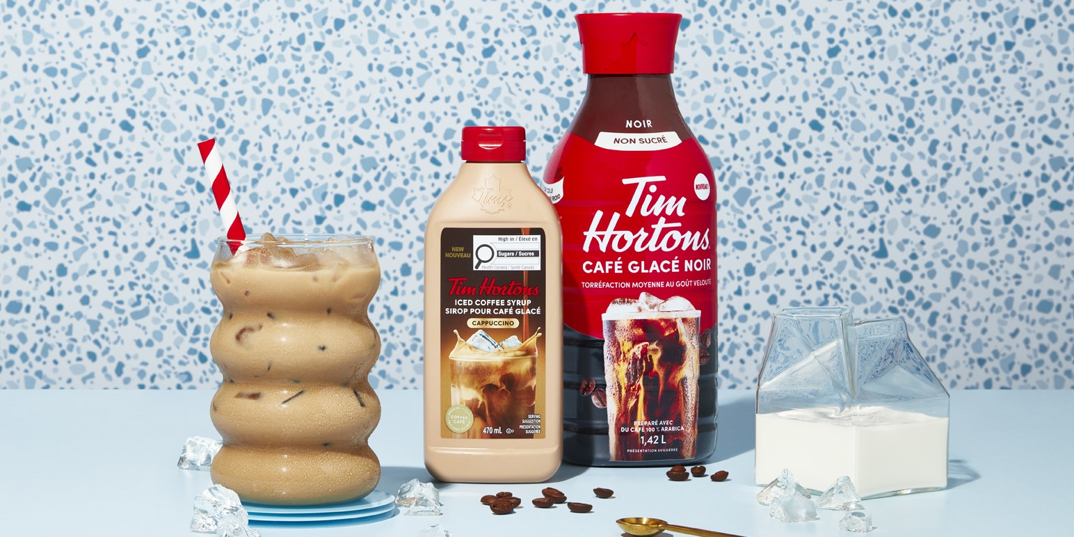 NOUVEAUX cafés glacés prêts-à-boire et sirops pour café glacés Tim Hortons® maintenant offerts dans les épiceries